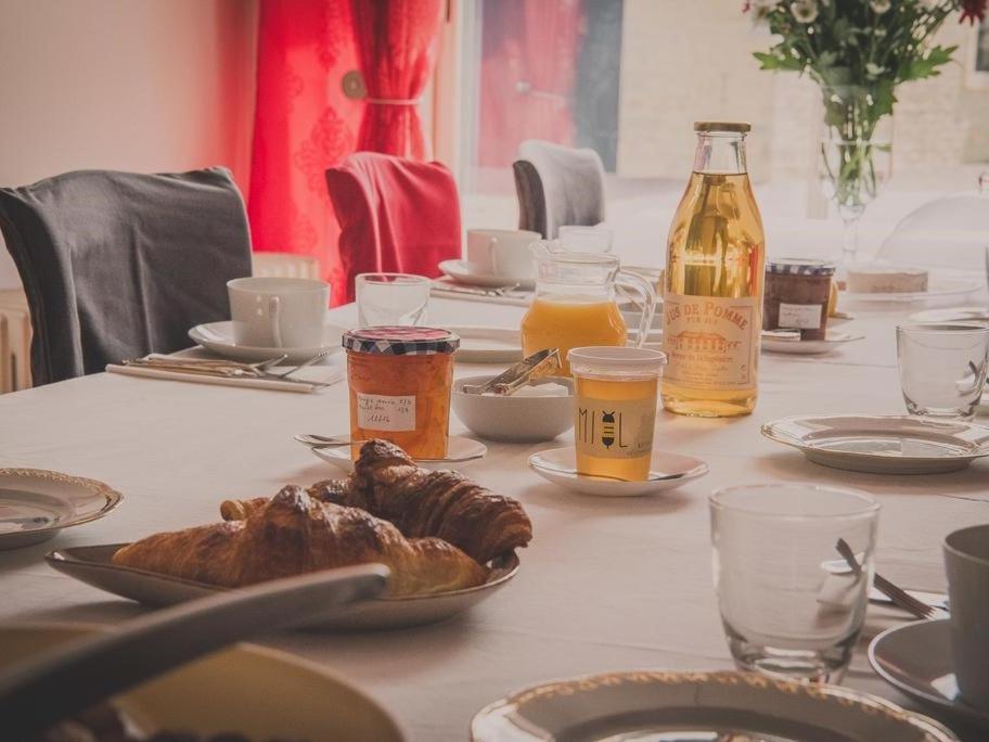 La Maison Periot Trevieres Kültér fotó
